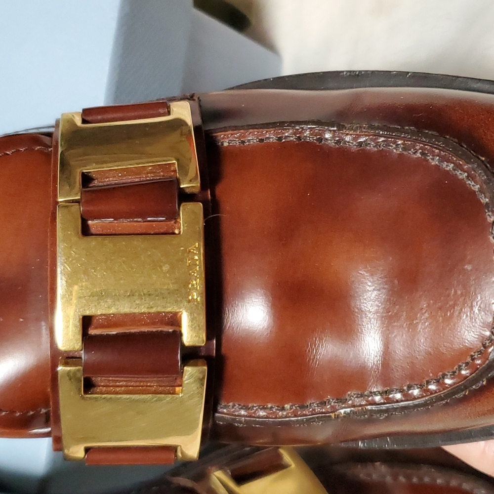 Prada loafer. Used like new condition. - Picture 4 of 12
